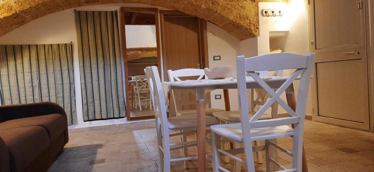 Casa Vacanze Salento Vicosoluna Морчано ди Леука Екстериор снимка